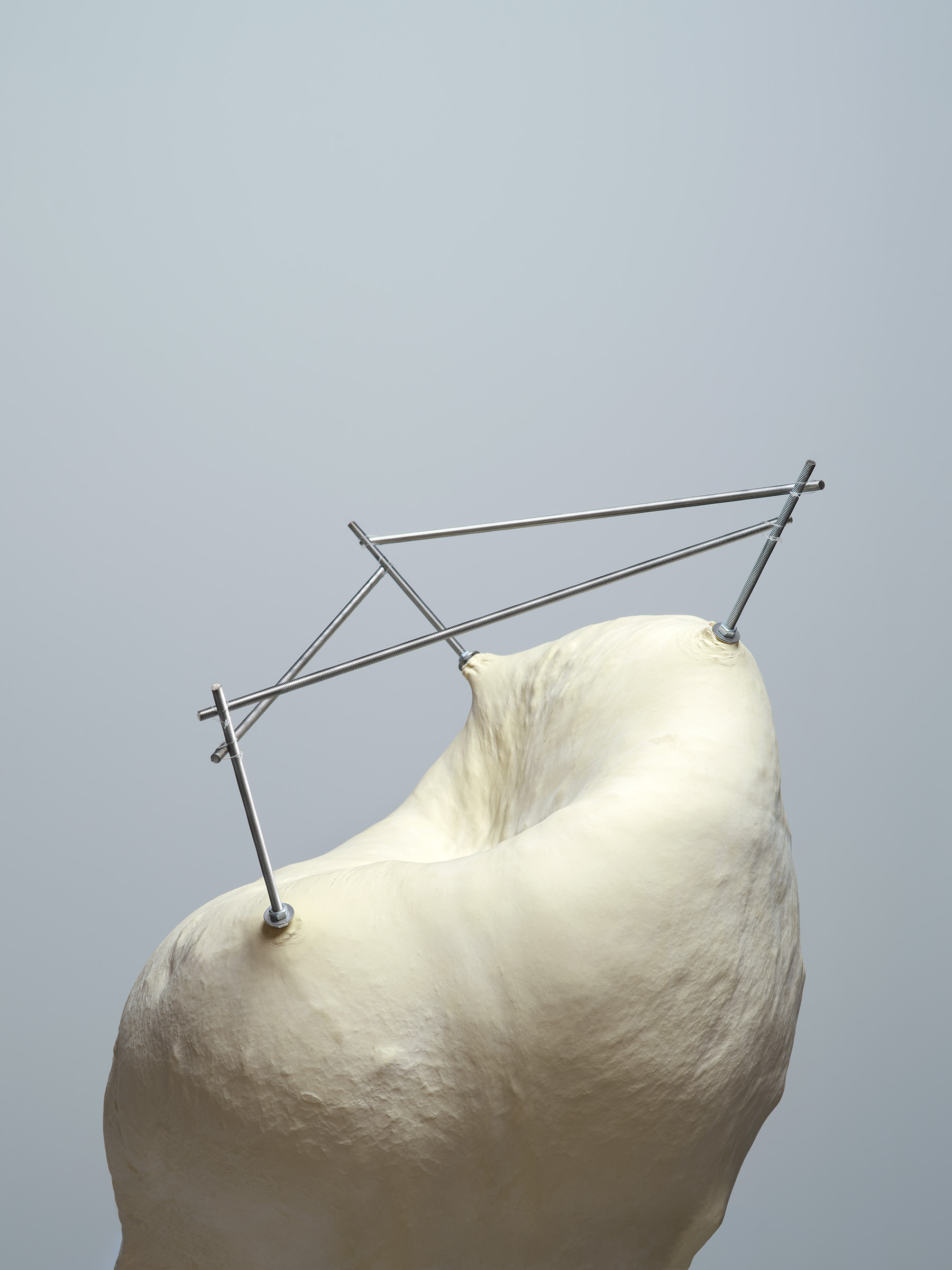 Timo Leithaeuser - CONTAINMENT - Portfolio
